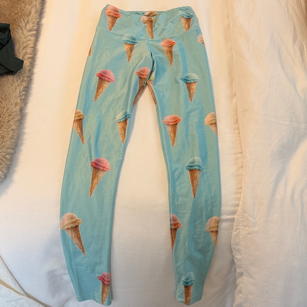 Goldsheep Blue Ice Cream Print Yoga Leggings